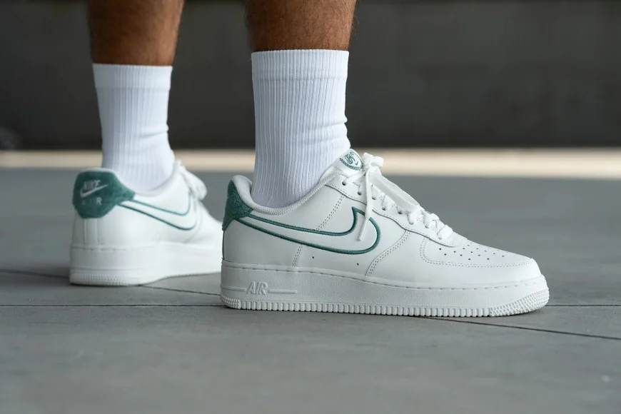Nike Air Force 1: ghid complet despre cel mai popular sneaker