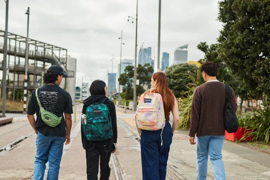 Rucsac sau geantă? Ghid de alegere în funcție de stilul tău